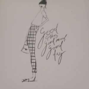 Chic Graphic Print Art